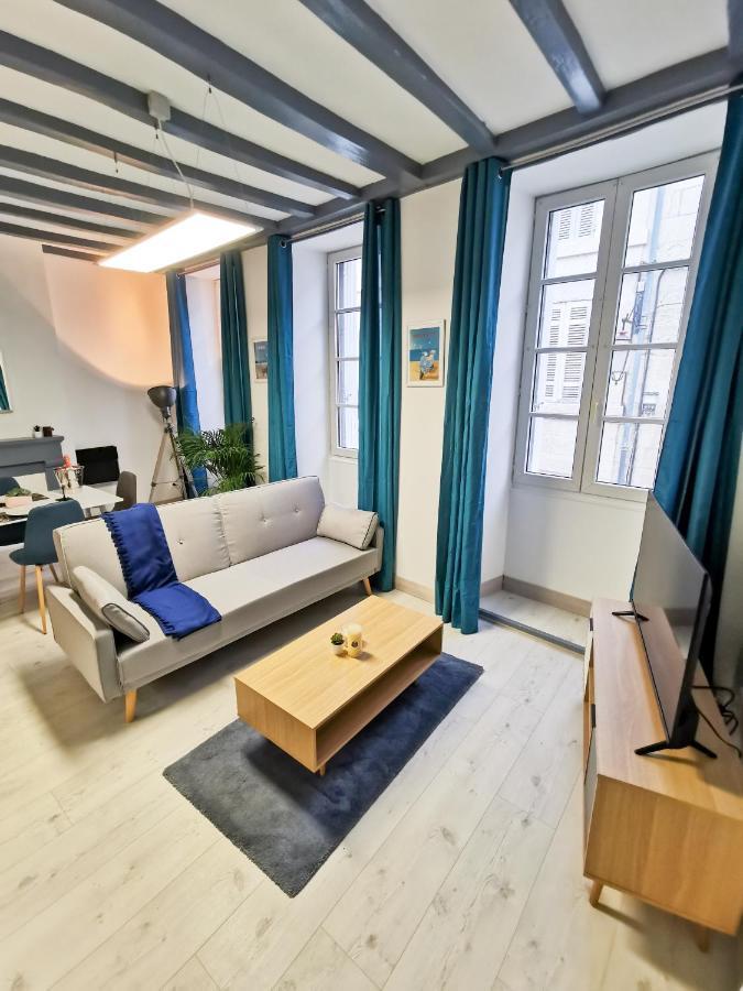 Appartement Ma Douce Charente - Superbe T3 Design Et Fonctionnel - Hyper Centre A Saintes Exterior foto