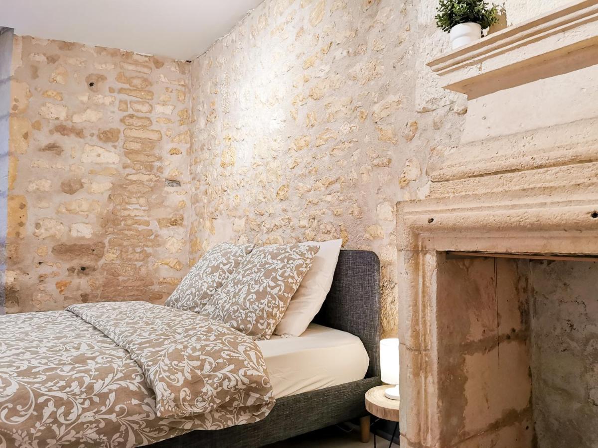 Appartement Ma Douce Charente - Superbe T3 Design Et Fonctionnel - Hyper Centre A Saintes Exterior foto