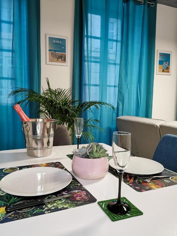 Appartement Ma Douce Charente - Superbe T3 Design Et Fonctionnel - Hyper Centre A Saintes Exterior foto