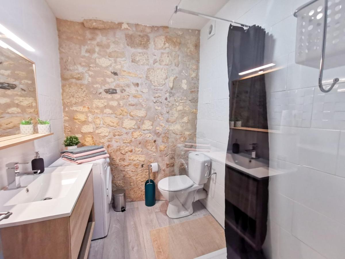 Appartement Ma Douce Charente - Superbe T3 Design Et Fonctionnel - Hyper Centre A Saintes Exterior foto